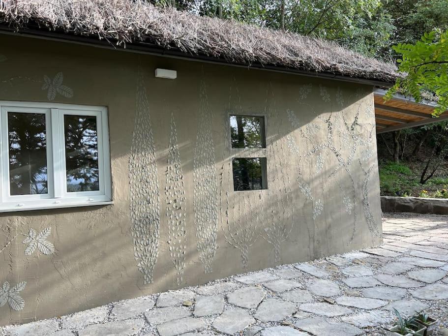Eco-Chic Retreat: Countryside Oasis Near Florence Pozzolatico Exterior photo